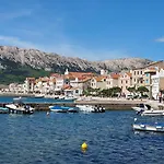 Erste Reihe Zum Apartament Baška